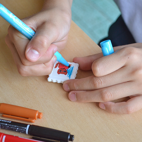 子供向け ワークショップ向け製作キット（お絵かき切手マグネット）